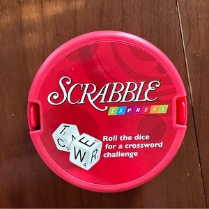 Scrabble Express Roll the Dice Travel Crossword Challenge Word Game 2007 Hasbro
